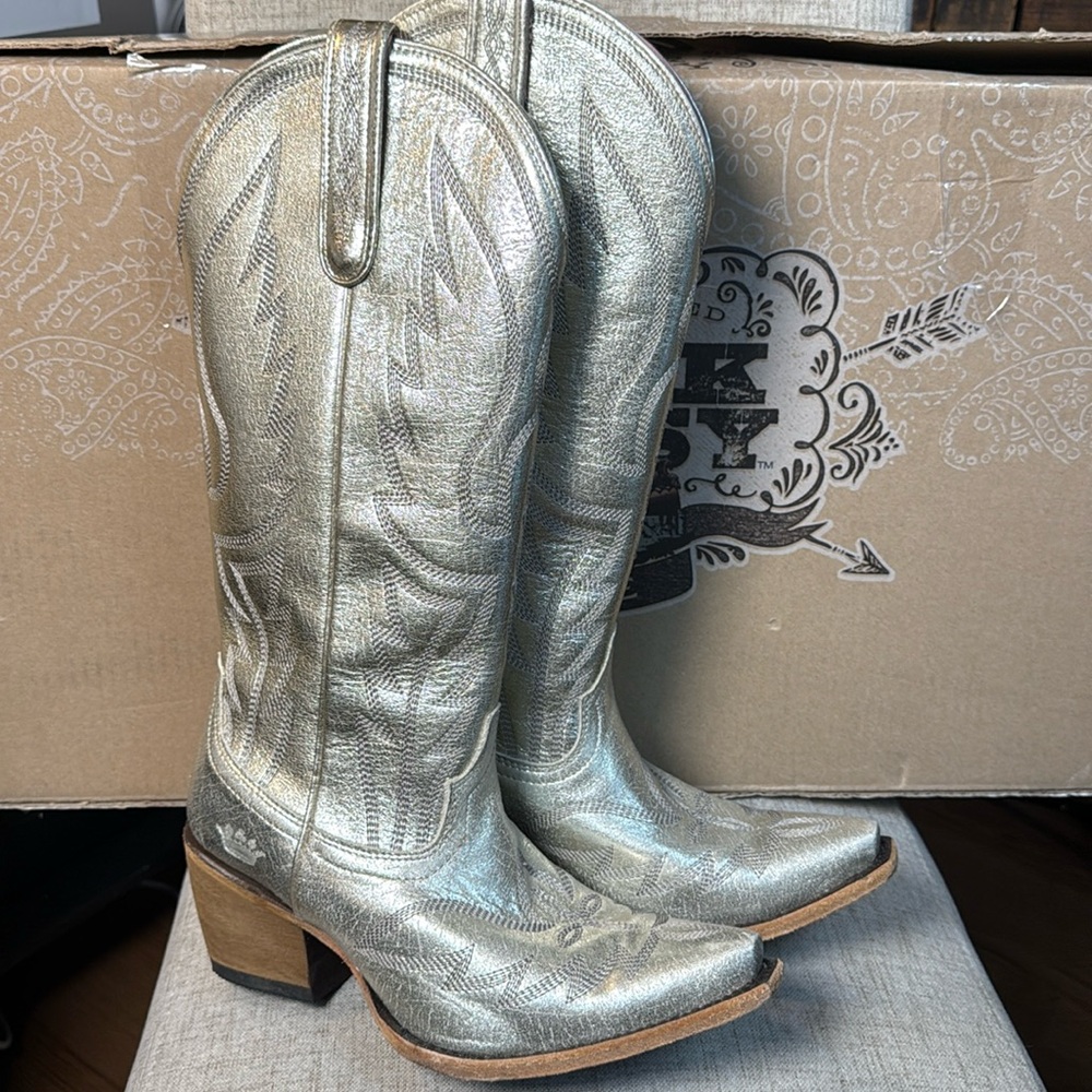 Junk Gypsy Lane Smokeshow metallic Cowboy Boots